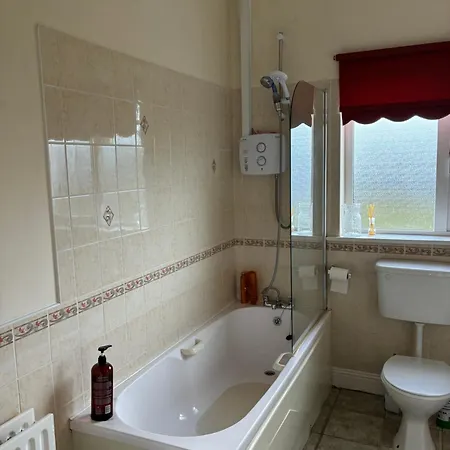 Comfortable Home, Close To Kilmore Quay *